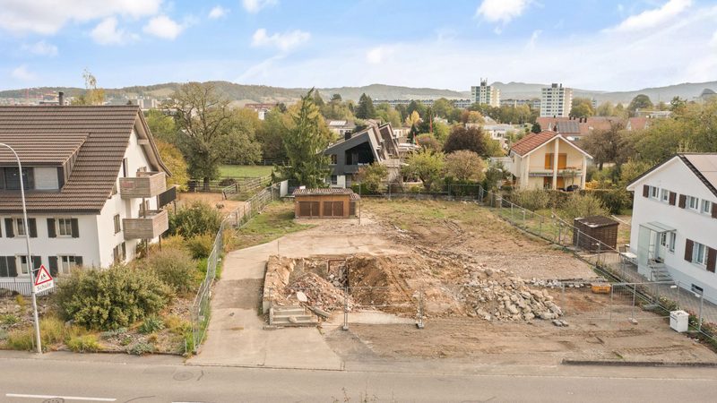 Baustelle von der Strasse aus
